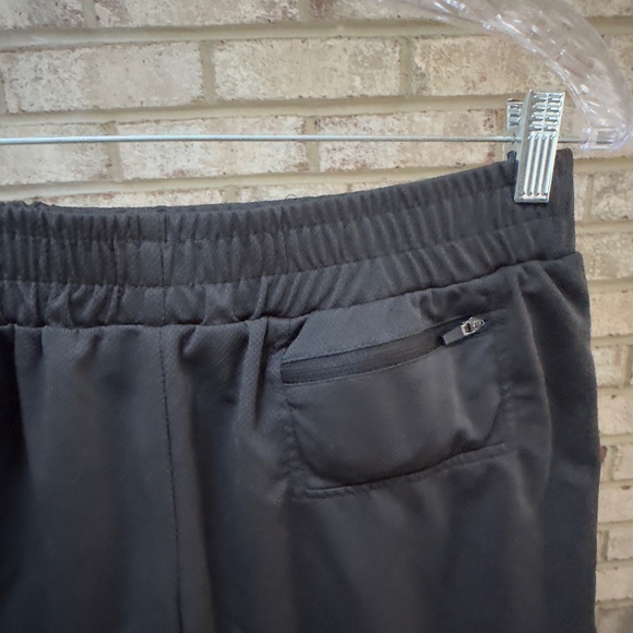 Surenow Mens Running Shorts - Gray and Black - Men's Large - Picture 5 of 6